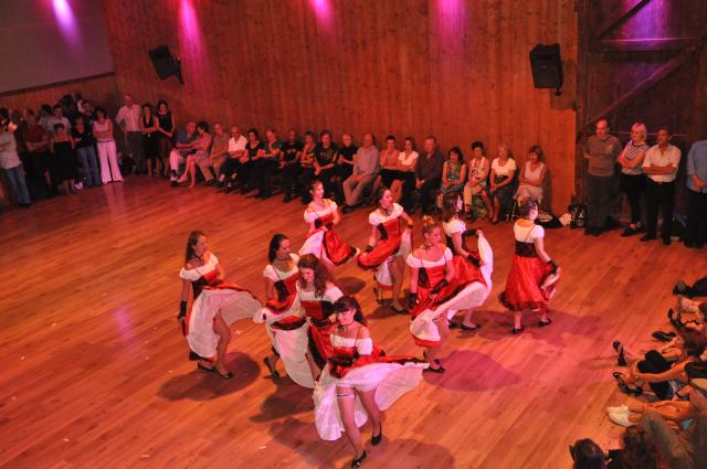 min 2010 10 10 station danse 291